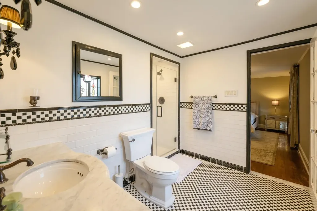 16 Nancy Boulevard Merrick NY 11566