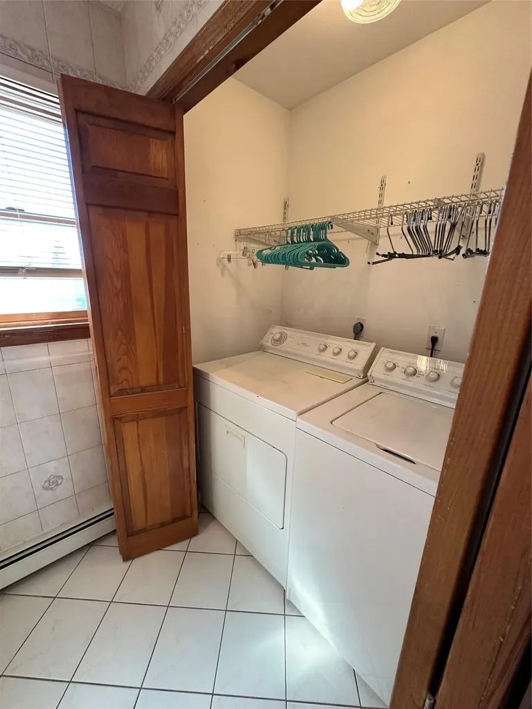 448 15th Street West Babylon NY 11704