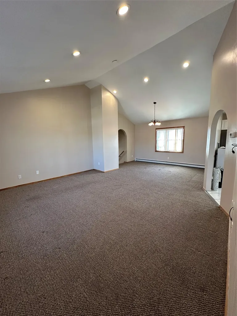 448 15th Street West Babylon NY 11704