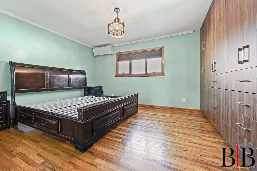 7413 Avenue X Brooklyn NY 11234
