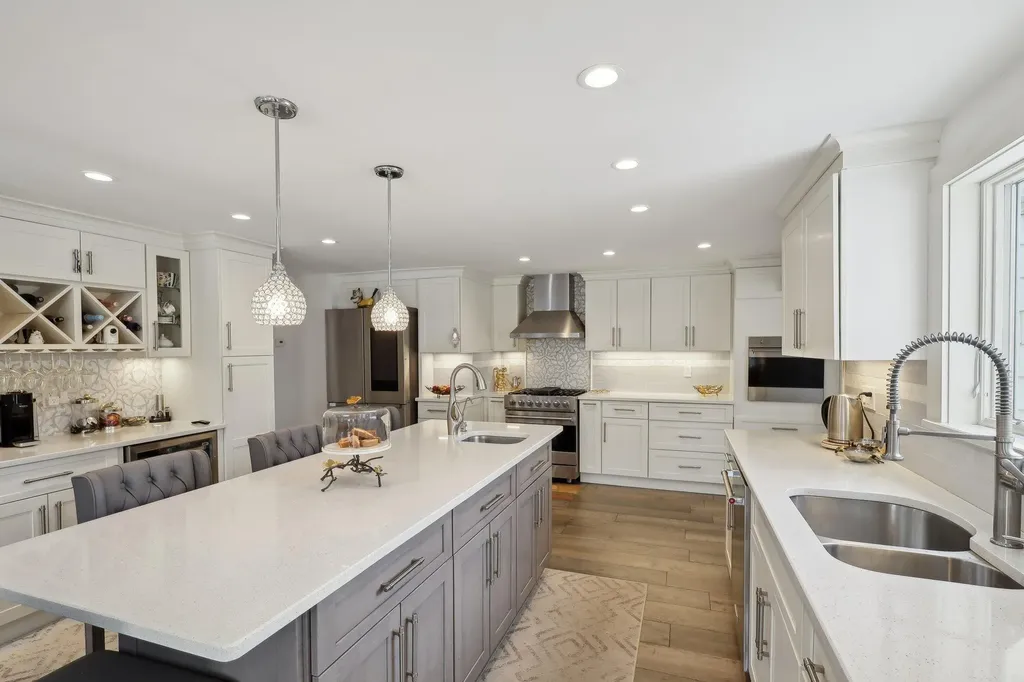 1570 Stevenson Road Hewlett NY 11557