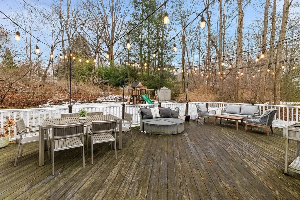 64 Lily Pond Lane Katonah NY 10536