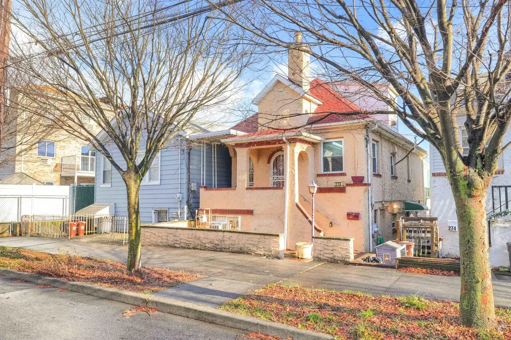 276 Emerson Avenue Bronx NY 10465