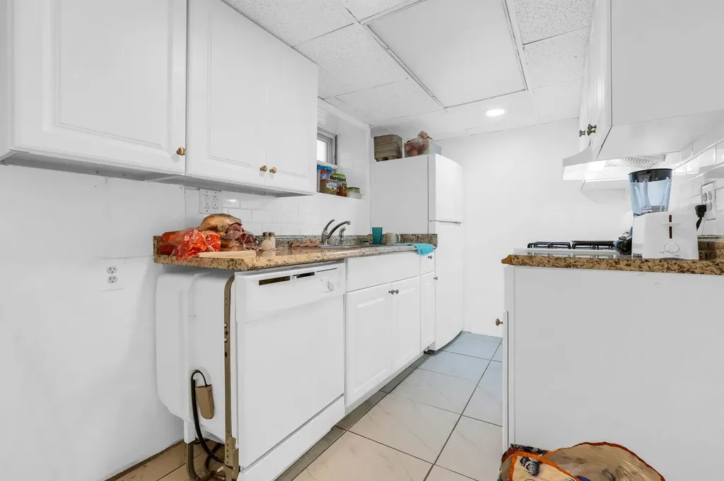 276 Emerson Avenue Bronx NY 10465