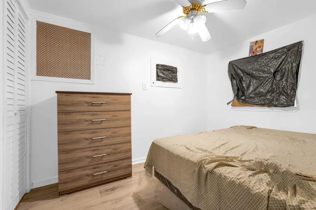276 Emerson Avenue Bronx NY 10465
