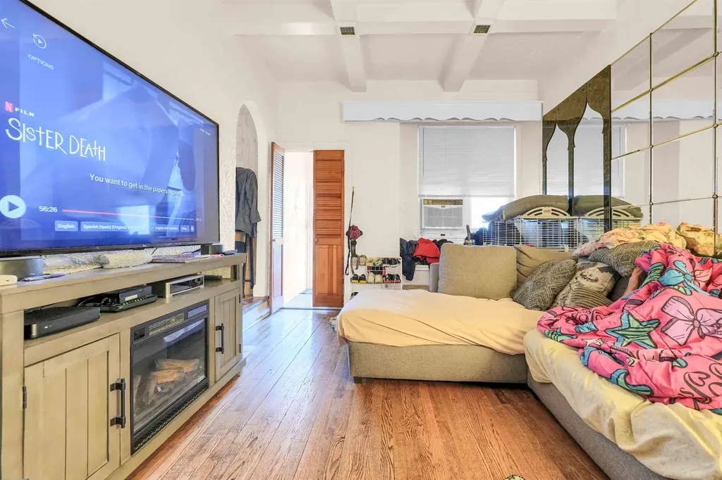 276 Emerson Avenue Bronx NY 10465