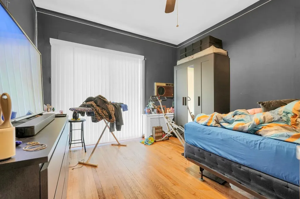 276 Emerson Avenue Bronx NY 10465