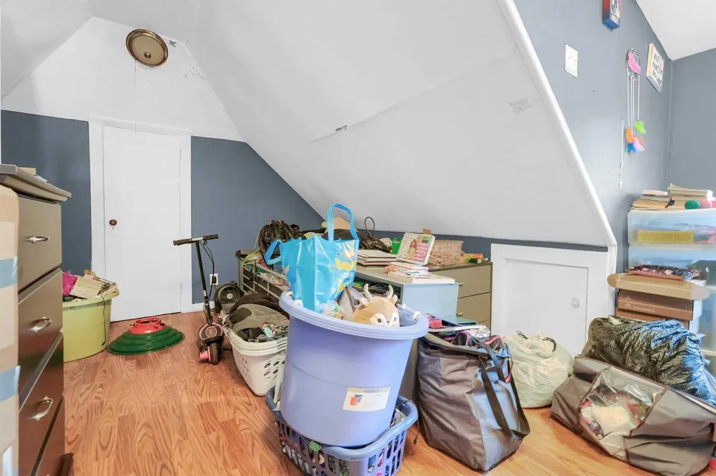 276 Emerson Avenue Bronx NY 10465