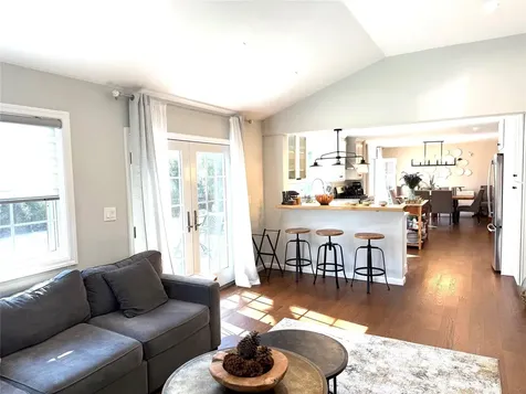 49 Spencer Drive New Rochelle NY 10801