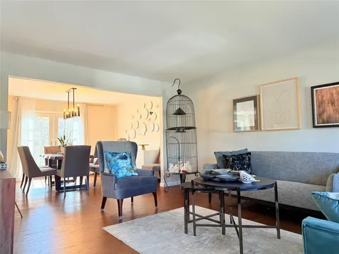 49 Spencer Drive New Rochelle NY 10801