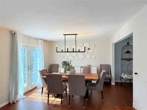 49 Spencer Drive New Rochelle NY 10801