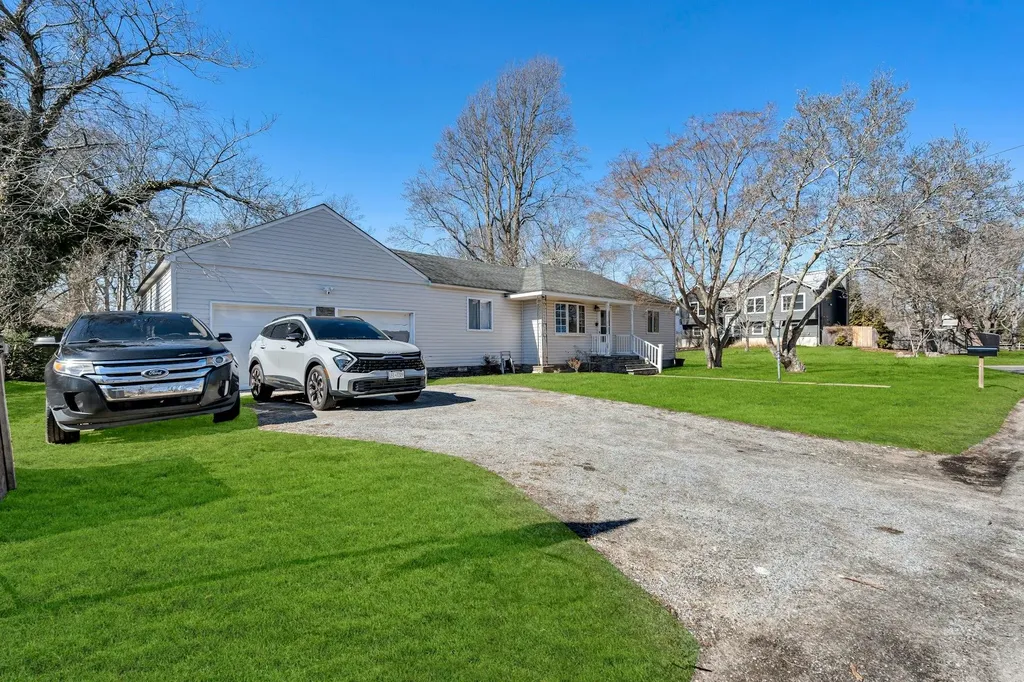 60 Washington Drive Mastic Beach NY 11951