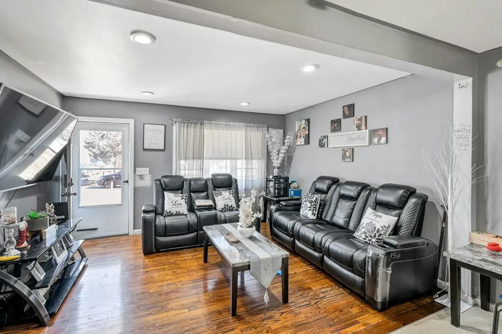 60 Washington Drive Mastic Beach NY 11951