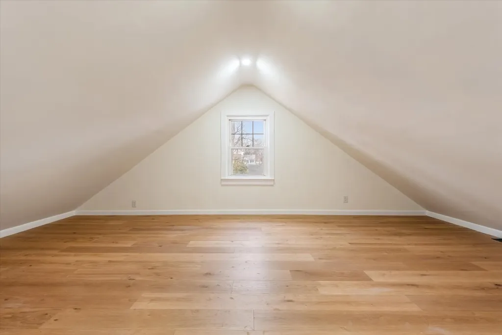 163 E Saint Marks Place Valley Stream NY 11580