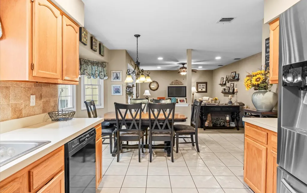 19 Timber Ridge Drive Commack NY 11725