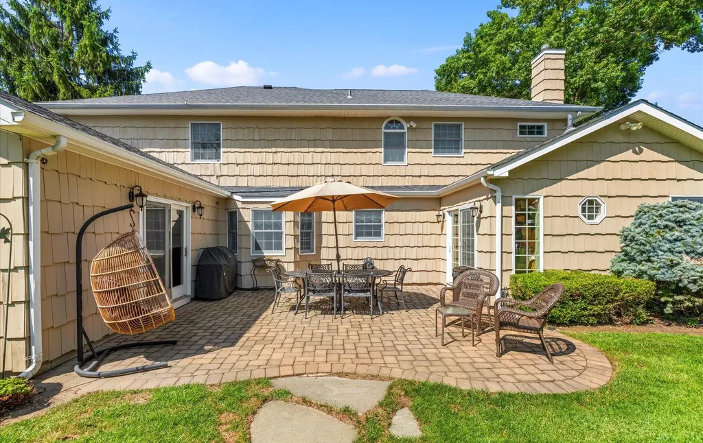 19 Timber Ridge Drive Commack NY 11725