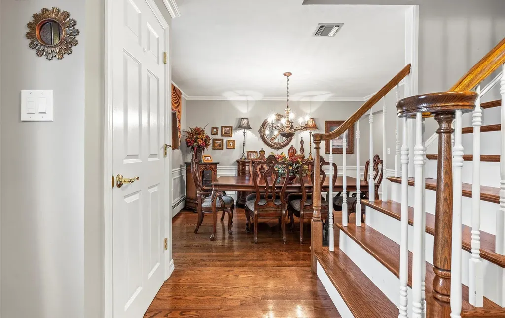 19 Timber Ridge Drive Commack NY 11725