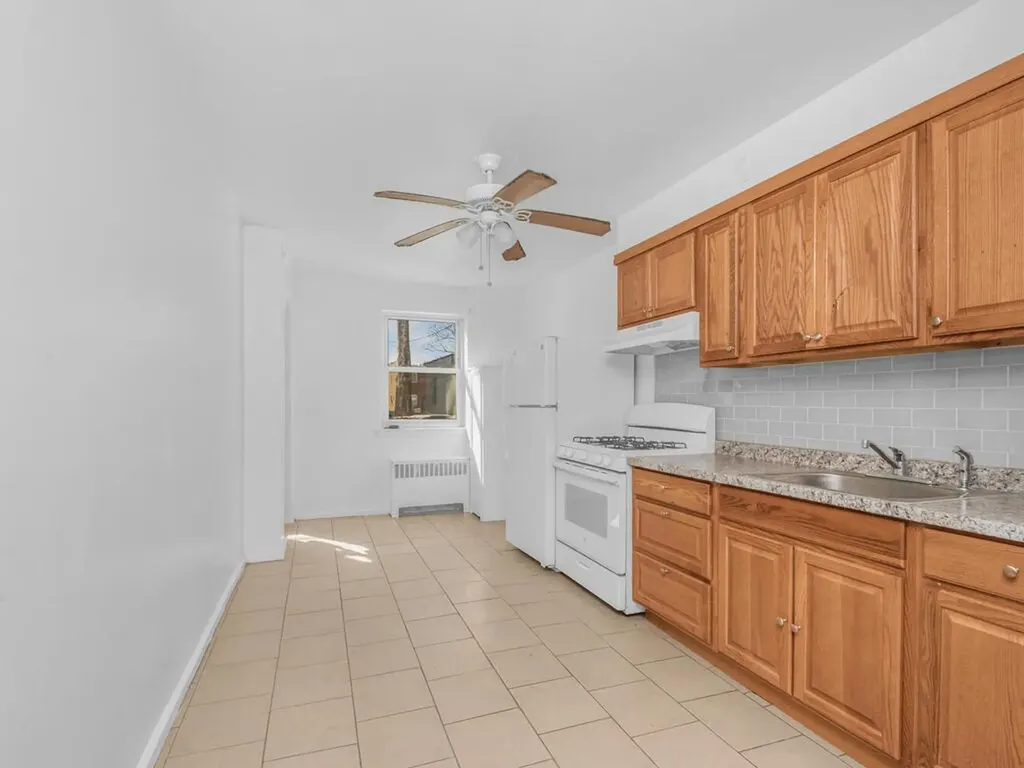 4252 Monticello Avenue Bronx NY 10466