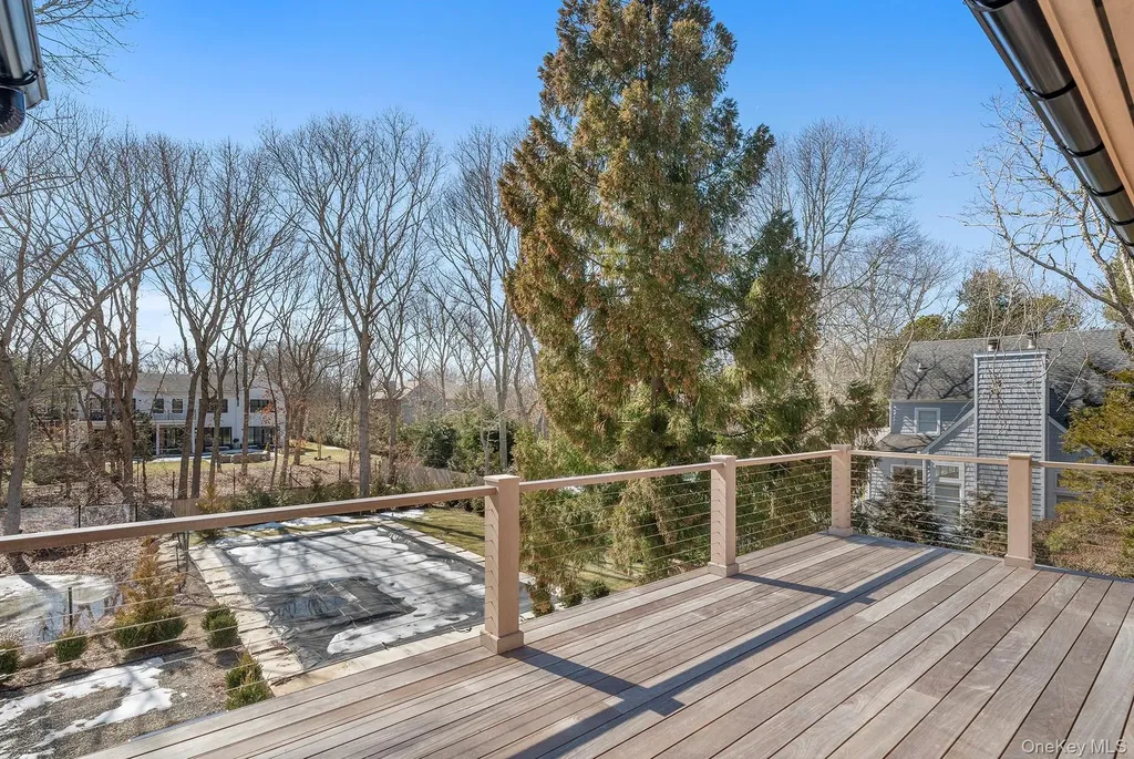 46 Towhee Trail East Hampton NY 11937