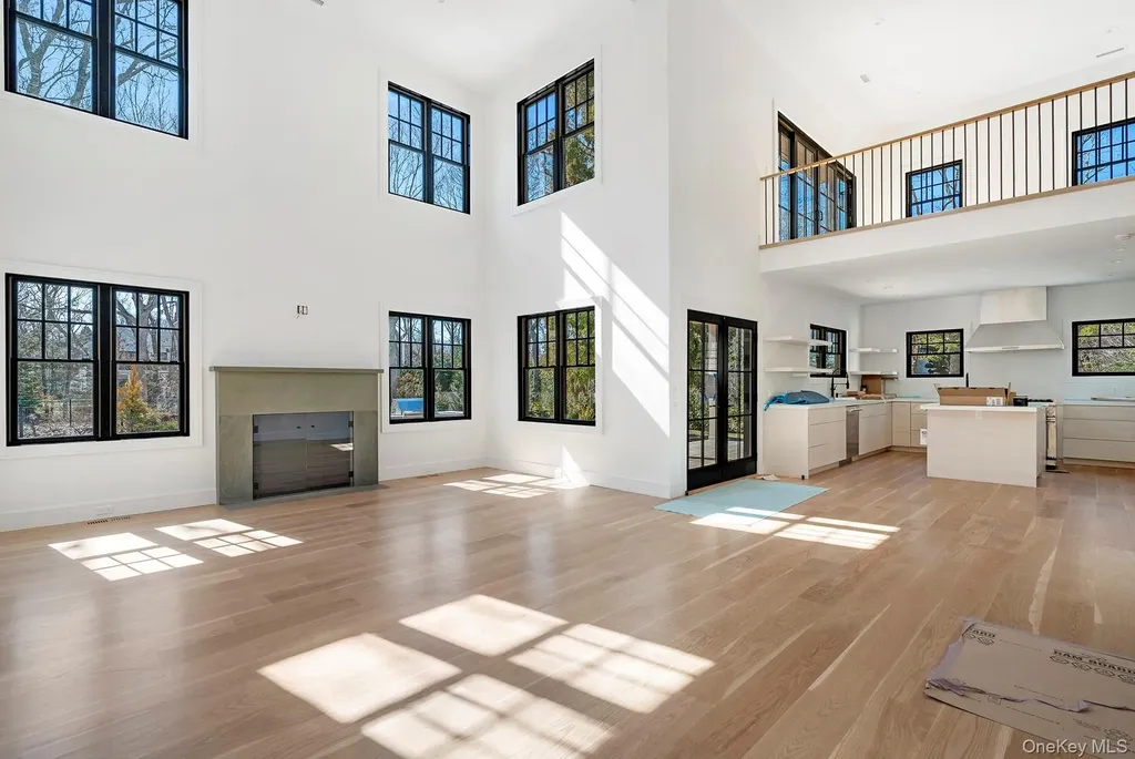 46 Towhee Trail East Hampton NY 11937
