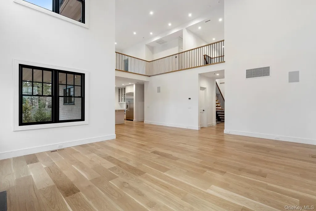 46 Towhee Trail East Hampton NY 11937