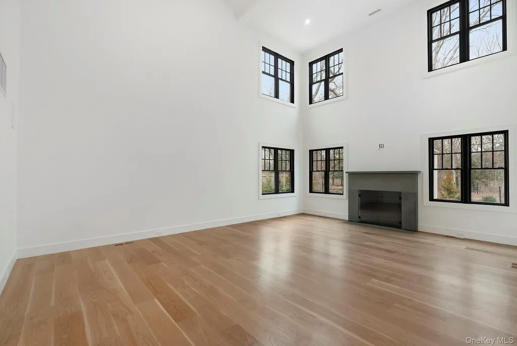 46 Towhee Trail East Hampton NY 11937