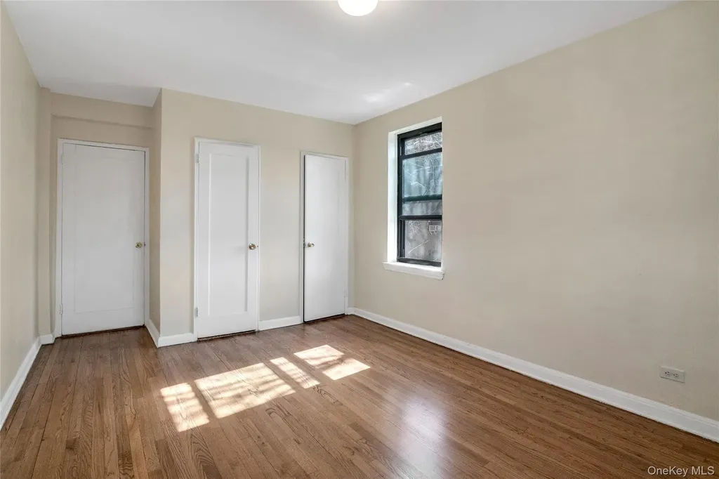 3840 Greystone Avenue Bronx NY 10463