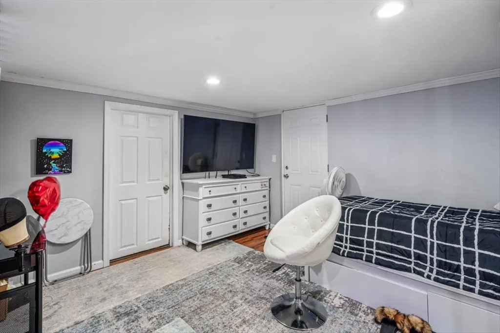 49 Madison Avenue Deer Park NY 11729