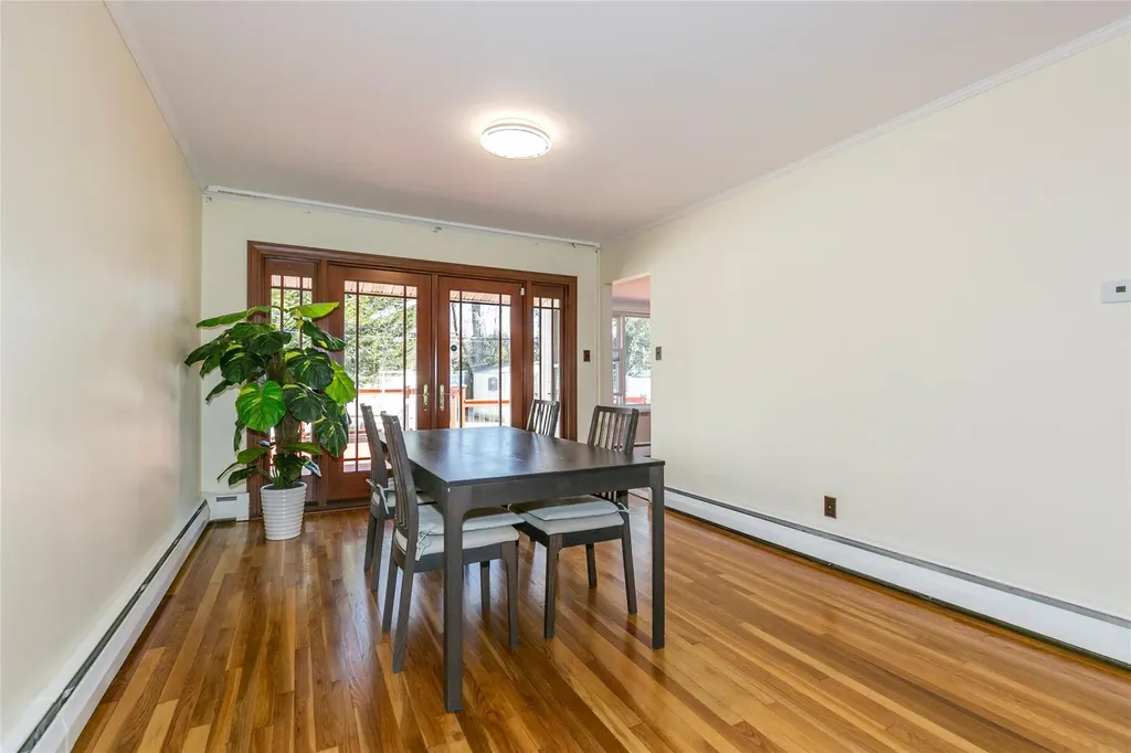 119 Forest Drive Jericho NY 11753