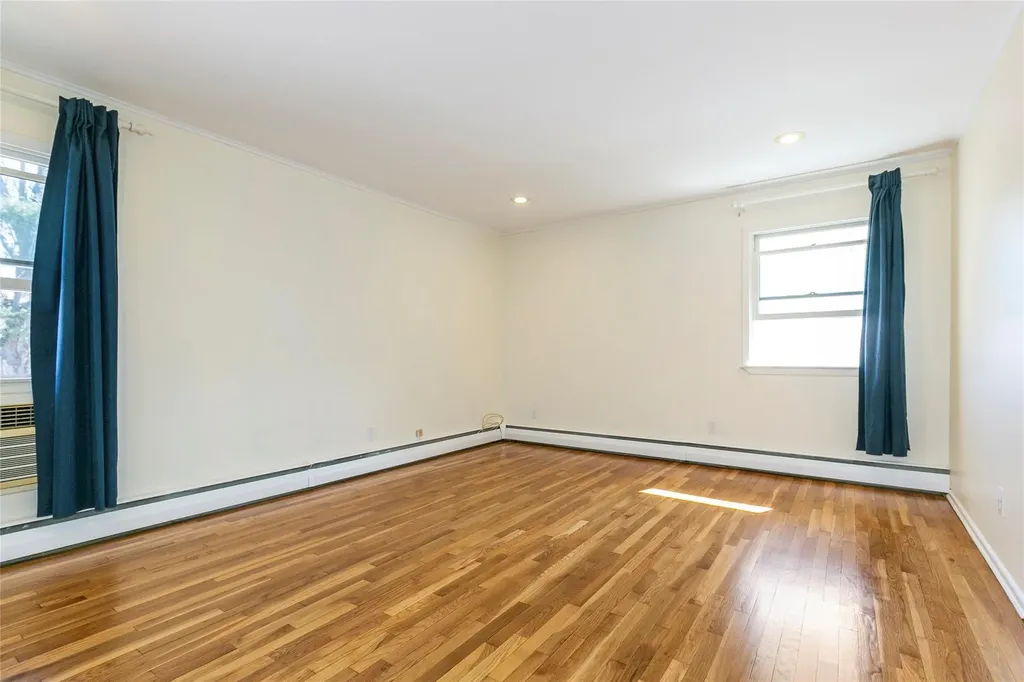 119 Forest Drive Jericho NY 11753