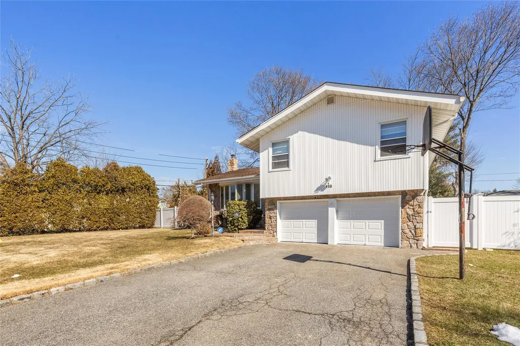 119 Forest Drive Jericho NY 11753