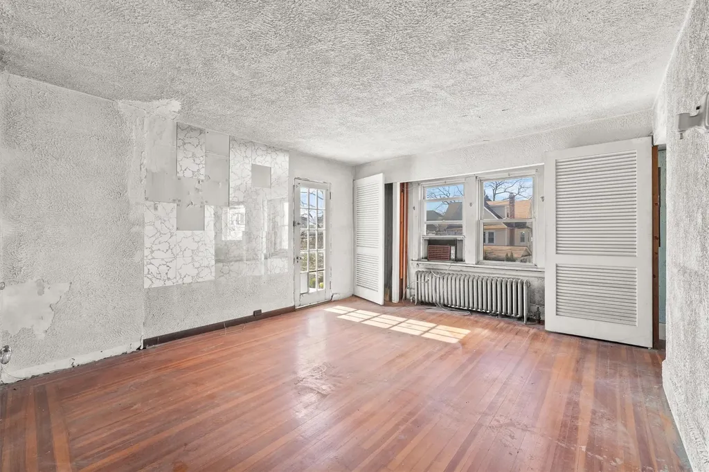20 Lewis Parkway Yonkers NY 10705
