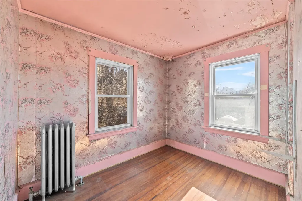 20 Lewis Parkway Yonkers NY 10705