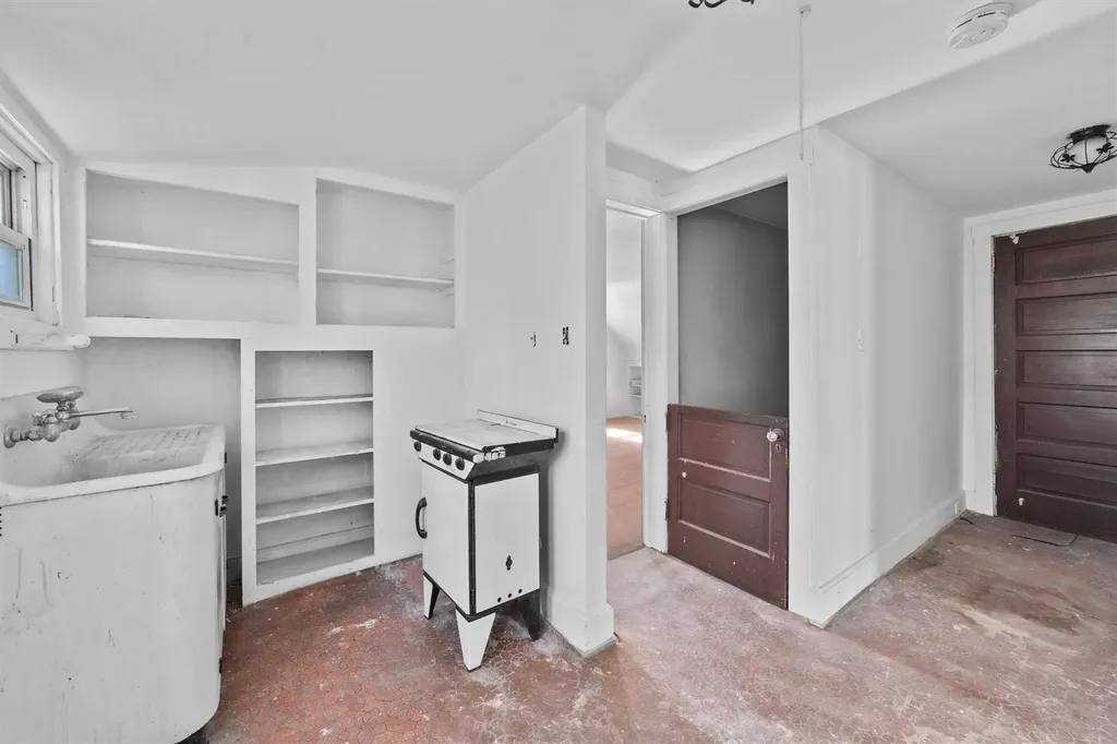 20 Lewis Parkway Yonkers NY 10705