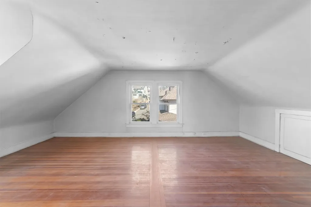 20 Lewis Parkway Yonkers NY 10705