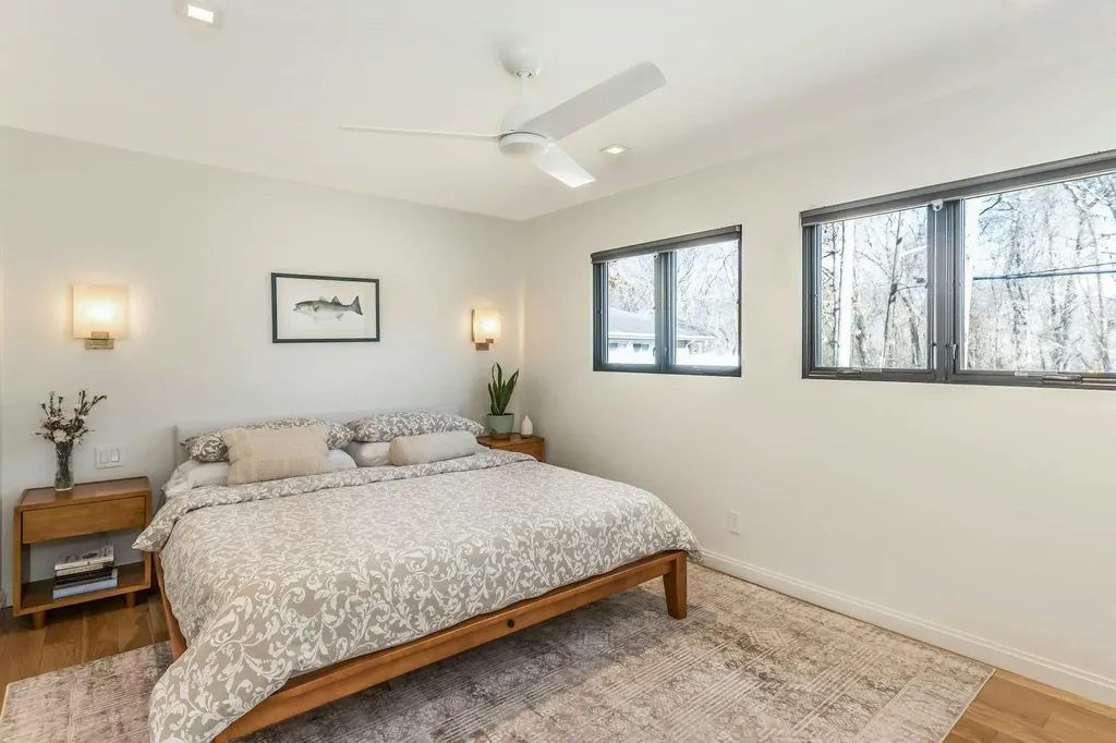 709 Parkside Boulevard Massapequa NY 11758
