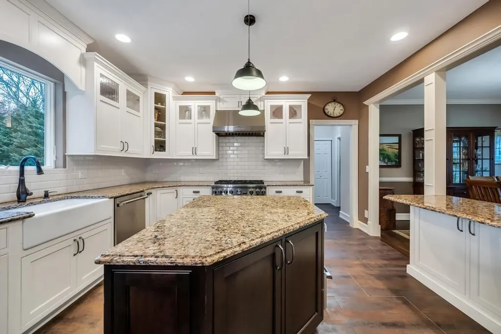 30 Ridgefield Drive Shoreham NY 11786