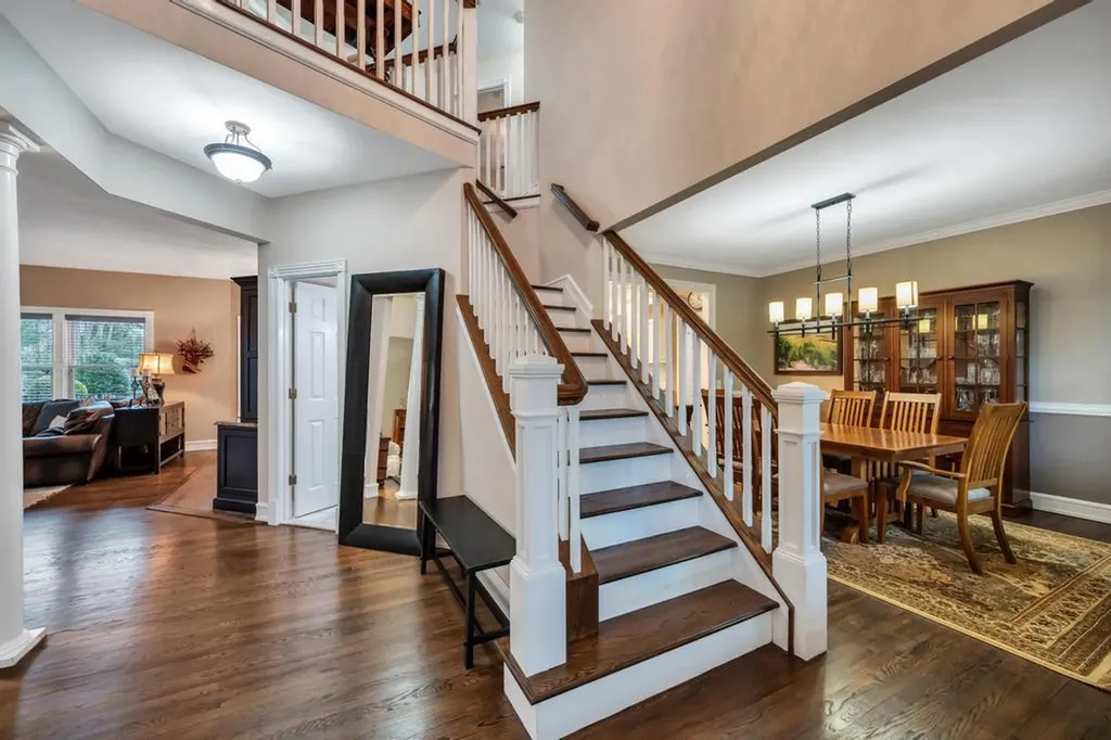 30 Ridgefield Drive Shoreham NY 11786