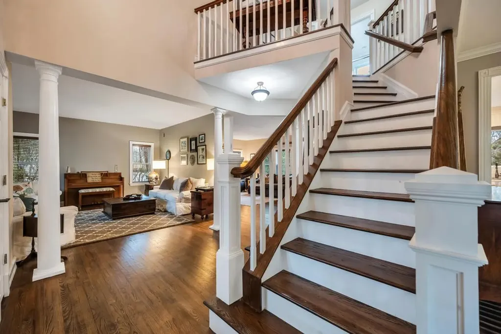 30 Ridgefield Drive Shoreham NY 11786