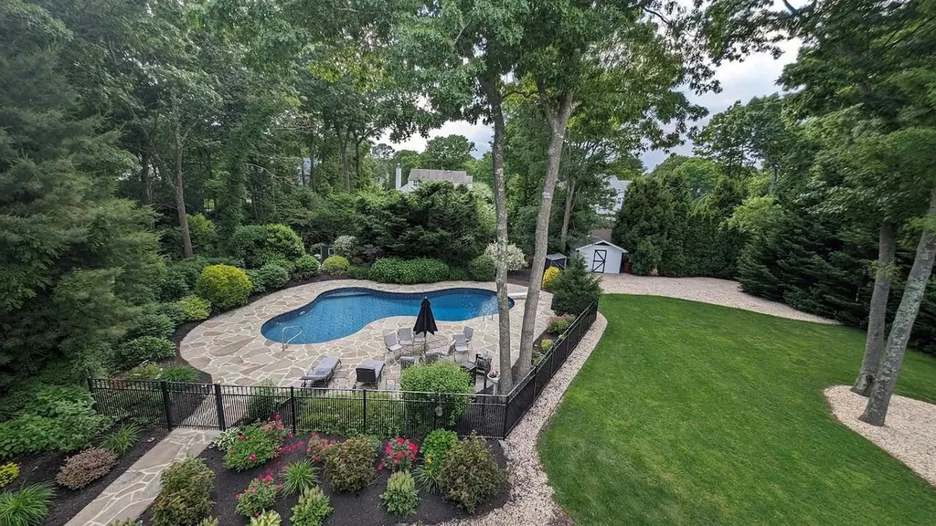 30 Ridgefield Drive Shoreham NY 11786