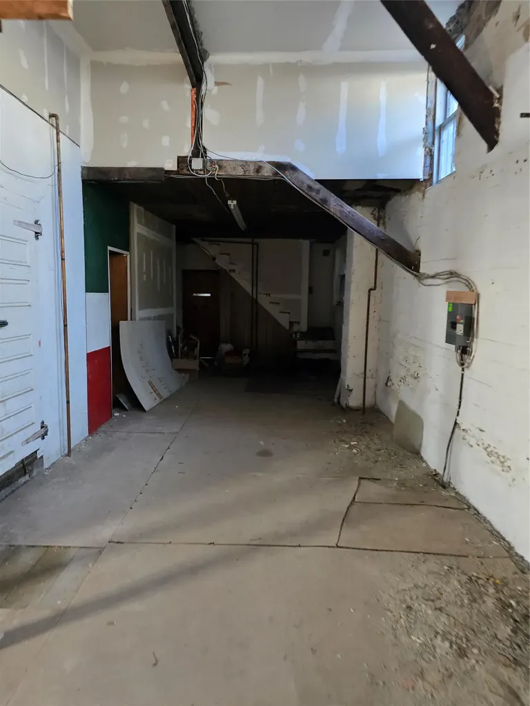 8 Mount Carmel Place Poughkeepsie NY 12601
