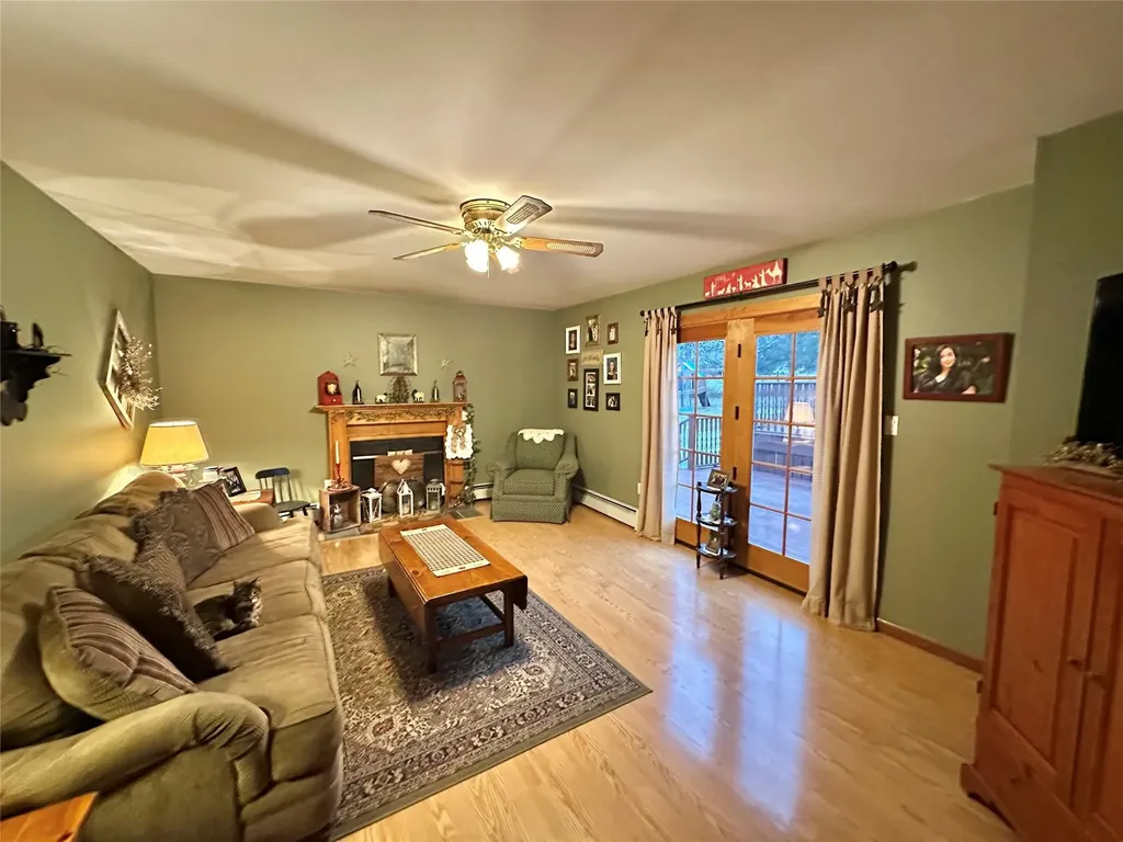 90 River Glen Road Wallkill NY 12589