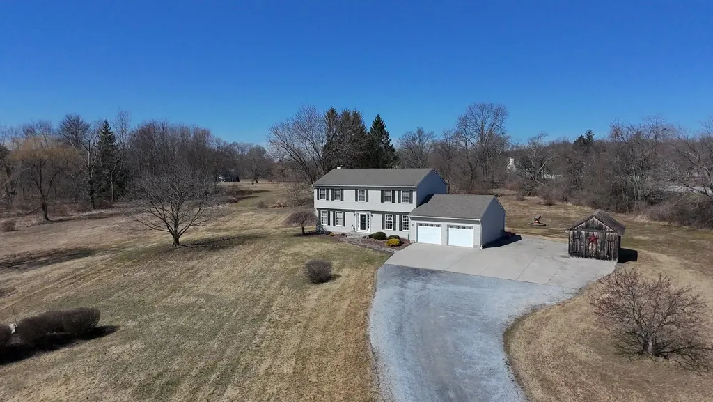 90 River Glen Road Wallkill NY 12589