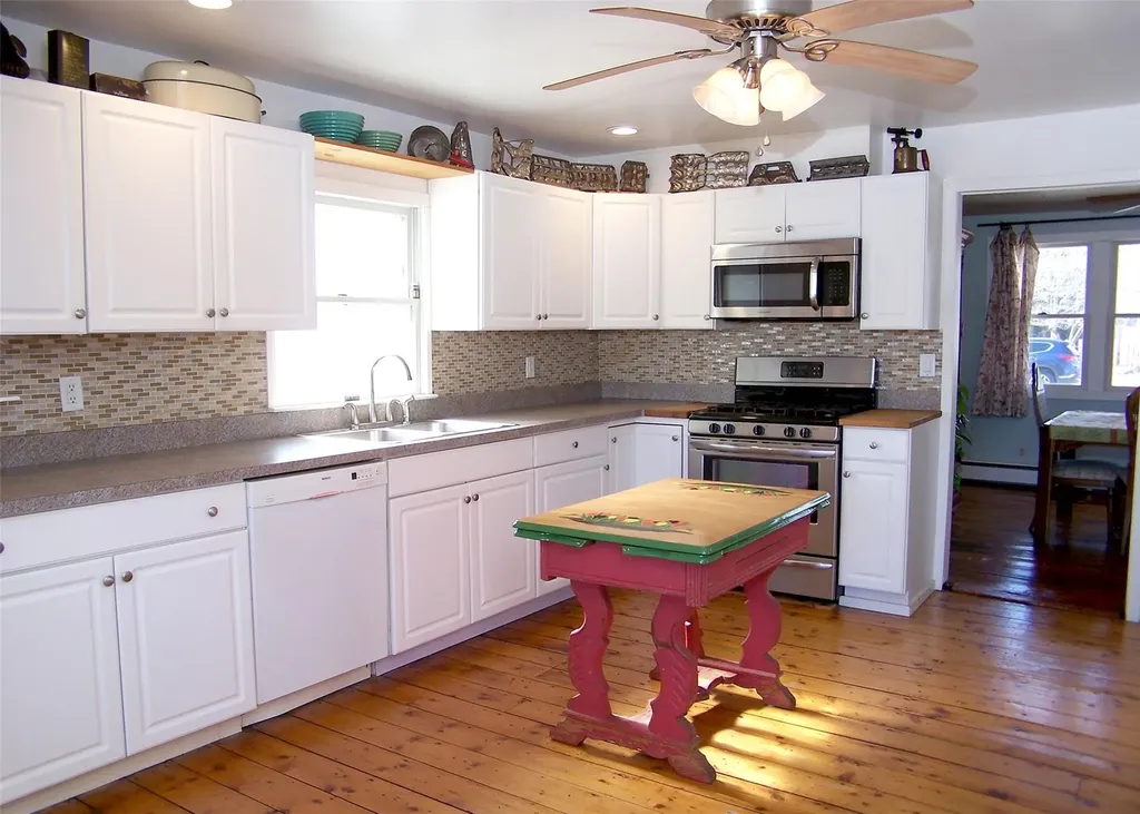35 Wiggins Avenue Patchogue NY 11772