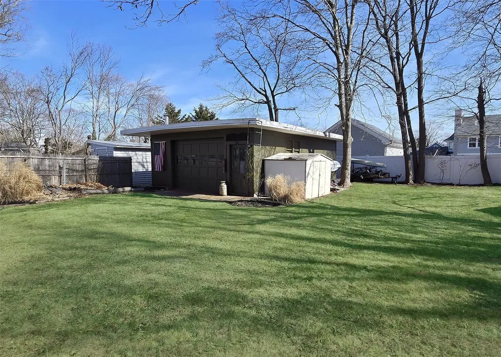 35 Wiggins Avenue Patchogue NY 11772