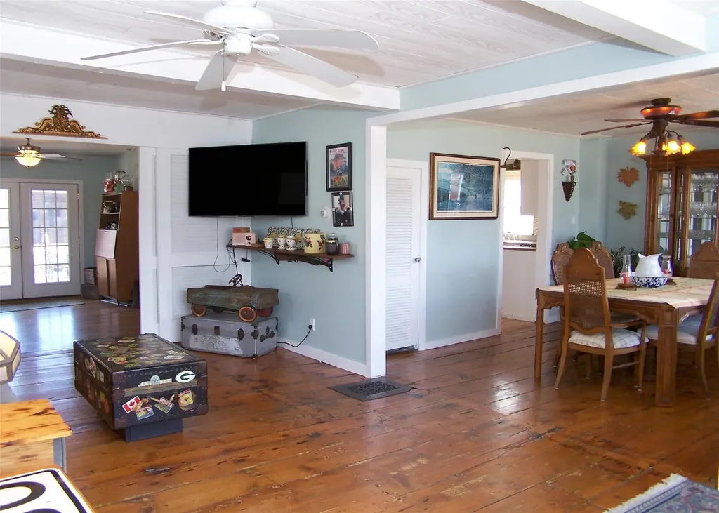 35 Wiggins Avenue Patchogue NY 11772