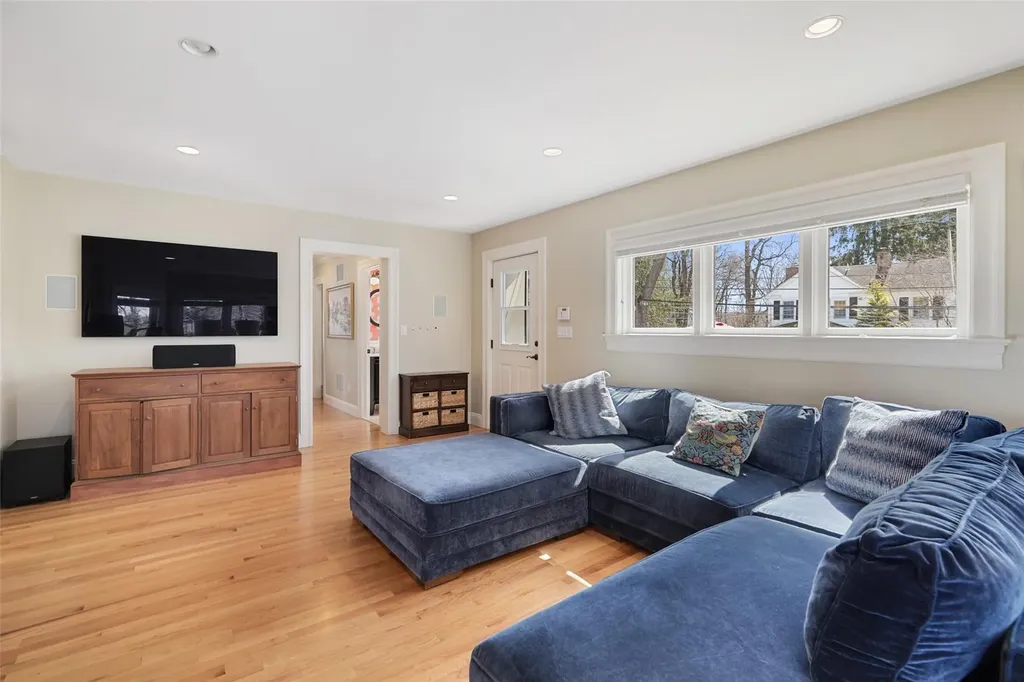 37 Hillside Avenue Katonah NY 10536
