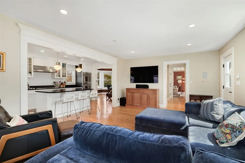 37 Hillside Avenue Katonah NY 10536