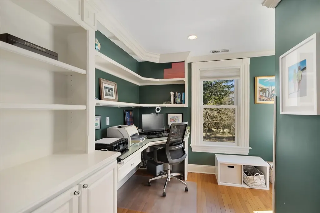 37 Hillside Avenue Katonah NY 10536