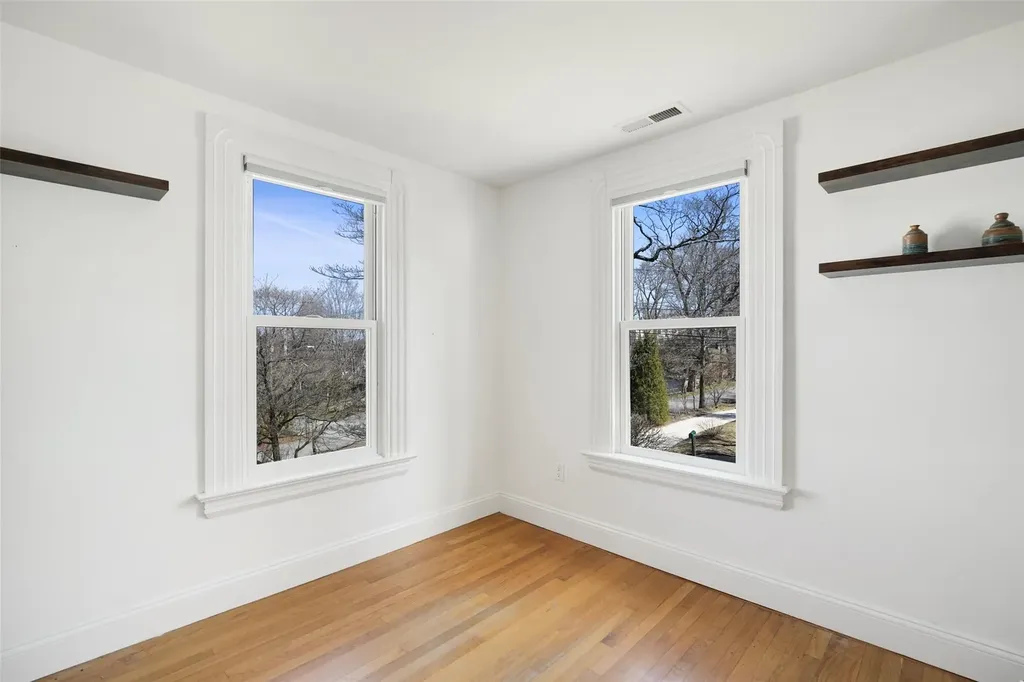 37 Hillside Avenue Katonah NY 10536